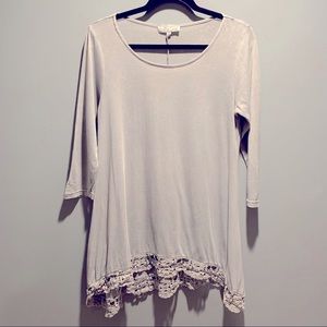 All At Once - Gray quarter sleeve shirt with lace detailing